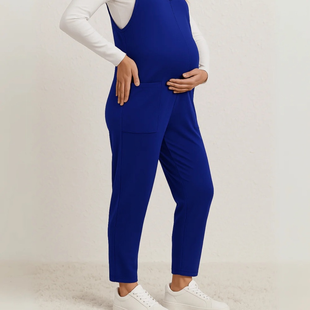 NWT - Oversized Jumpsuit - Maternity & Postpartum